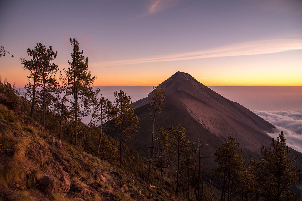 瓜地馬拉火山健行的夕陽