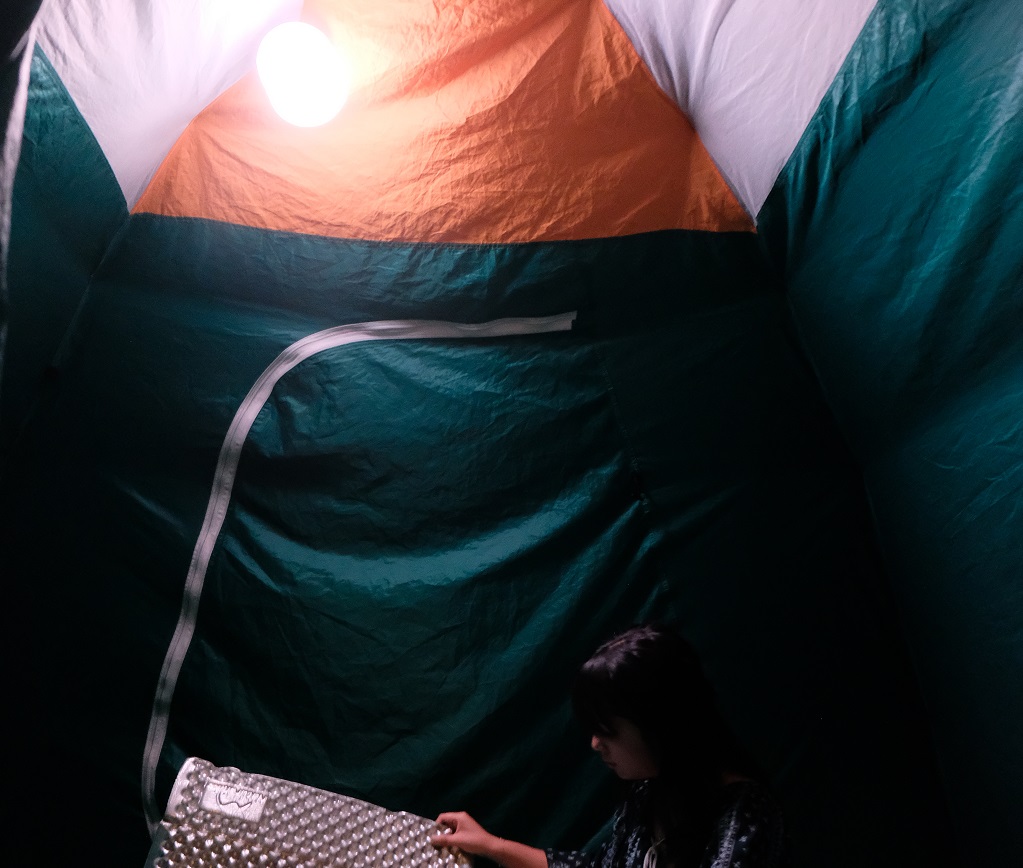 露營燈室內